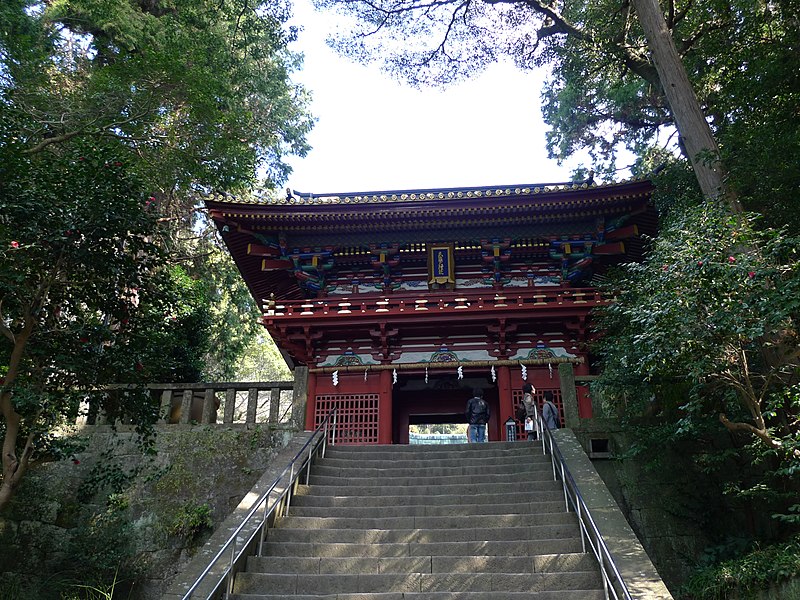 File:Romon gate, Kunōzan Tōshō-gū.jpg