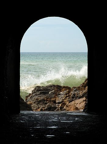 English: The tunnel of São Martinho do Porto, ...