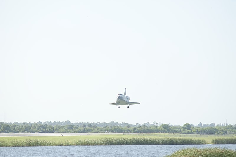 File:STS-132 - EOM - DPLA - 00461f215b761ee0de5a2713e30c408c.jpg