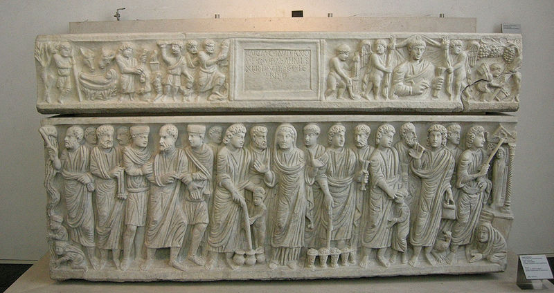 File:Sarcofago di marcus claudianus, 330-339 dc..JPG