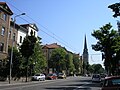 Die Schillerstraße im Unteren Dichterviertel mit der Thomaskirche