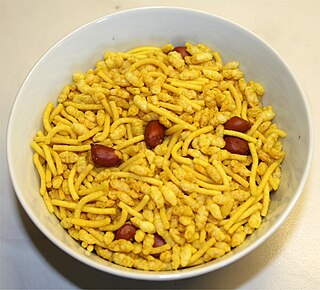 <span class="mw-page-title-main">Sev mamra</span> Indian snack