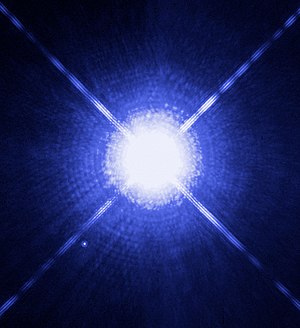 Imagen de Sirio A(estrella grande) y Sirio B,(estrella pequeña, abajo a la izquierda de la mayor),tomada por el telescopio espacial Hubble (Credit:NASA).