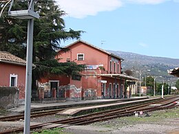 Giarre Station (Circumetnea Railway) .jpg