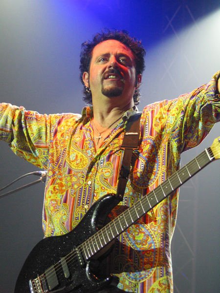 2002 award winner, Steve Lukather