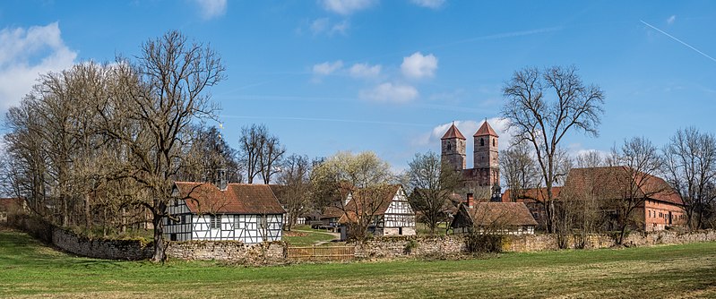 File:Themar Kloster Veßra P3RM1913-Pano.jpg