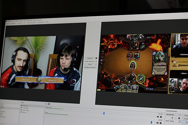 Screenshot of players livestreaming Hearthstone, one of the leading games of the genre
