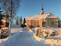 Tohmajärvi church on the Finnish Independence Day.jpg