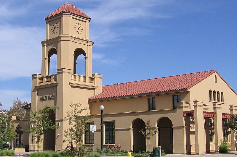 File:Tracy Transit Center 2290 01 (cropped).JPG