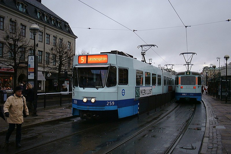 File:Tram in Göteborg, Sweden (103415442).jpg