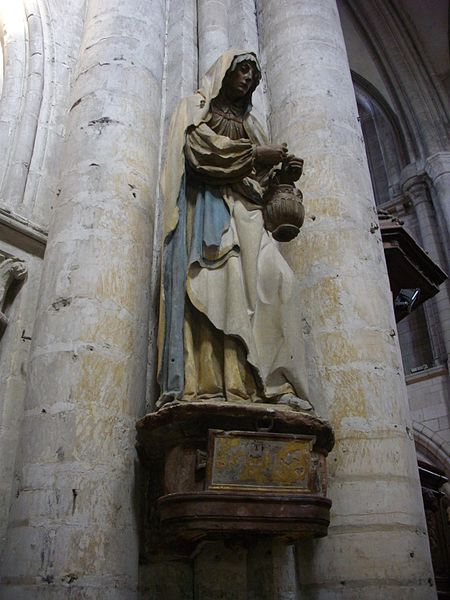 File:Troyes - église de la Madeleine, intérieur (05).jpg