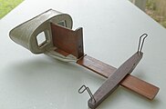 An antique U&U Stereoscope