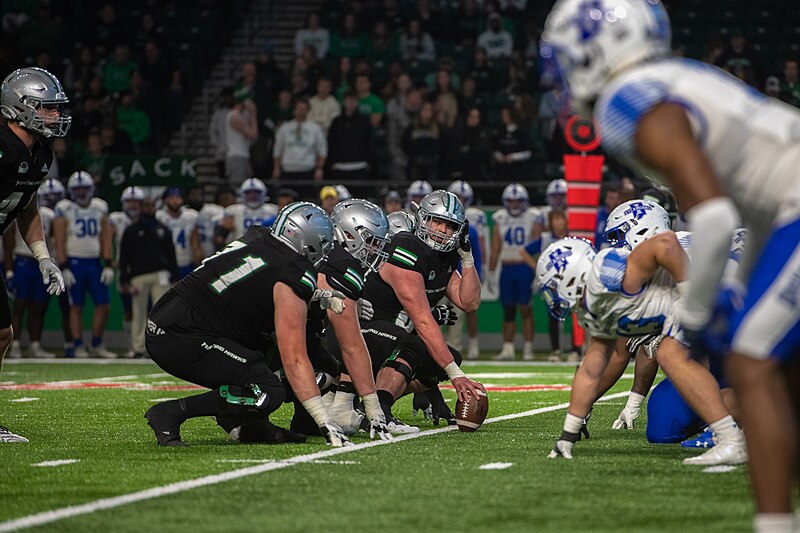 File:UND Hawks and ISU Sycamores honor Military Appreciation Day (8098000).jpg