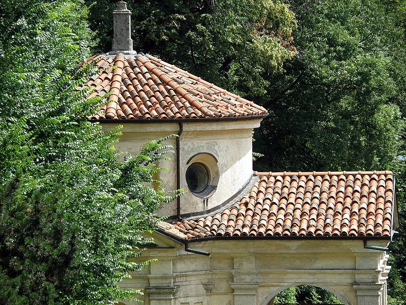 File:Varese Sacro Monte VIII Cappella (7).JPG