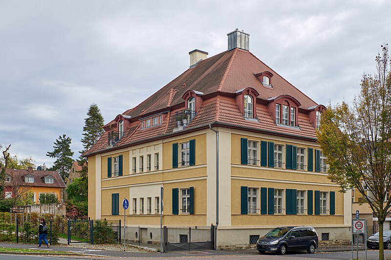 File:Villa D-6-62-000-157 Schweinfurt 20221023 0135.jpg