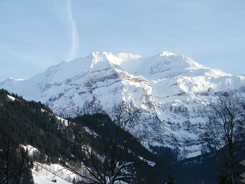 File:Wildstrubel in inverno.JPG