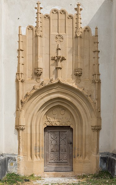 File:Wolfsberg Sankt Marein Pfarrkirche Mariae Himmelfahrt Sued-Portal 22042015 2469.jpg