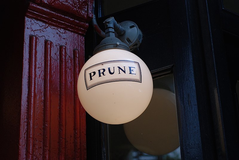 File:"Prune" sign.jpg