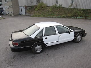 1993 Caprice 9C1 Two-Tone Paint Scheme