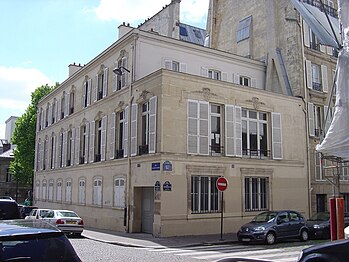 Hörnet Rue Bochart-de-Saron och Rue Jean-Baptiste-Say.