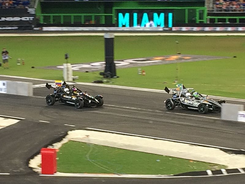 File:2017 Race of Champions - Juan Pablo Montoya vs. Felipe Massa (4).jpg