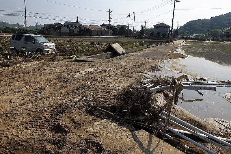 File:2018-07-14 Floods of Mabi, Kurashiki City 倉敷市真備 平成30年7月豪雨被害 DSCF3612.jpg