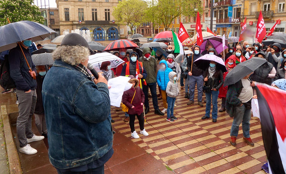 15 апреля 30 мая. Митинг на площади Heutmarkt Кельн. Изюмчане в Москве. Митинги в Израиле.