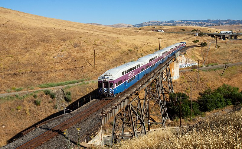 File:ACE Altamont Pass.jpg