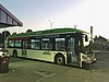 AC Transit bus 8005 a Fruitvale BART sulla linea 54.jpg