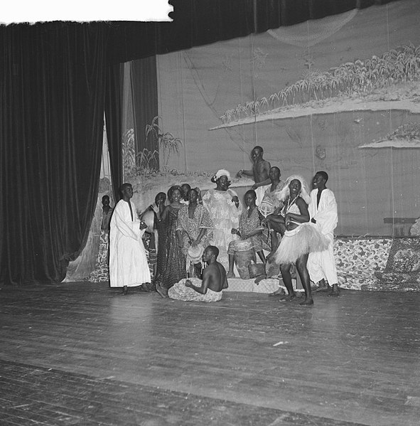 File:African Dance Company of Senegal . Optreden in Kurzaal, Bestanddeelnr 912-7548.jpg