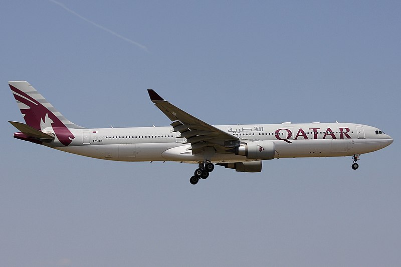 File:Airbus A330-302, Qatar Airways AN1967041.jpg