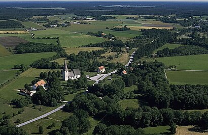 Vägbeskrivningar till Alskog med kollektivtrafik