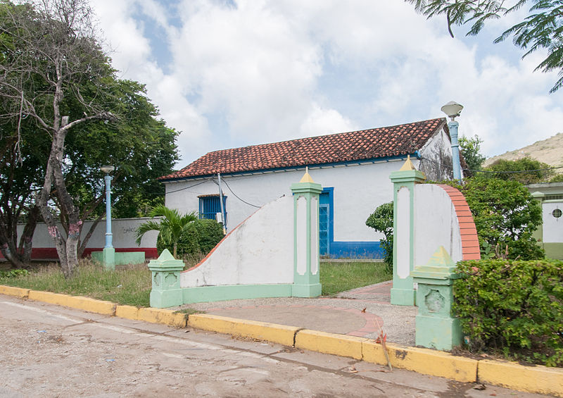 File:Altagracia in Margarita Island.jpg