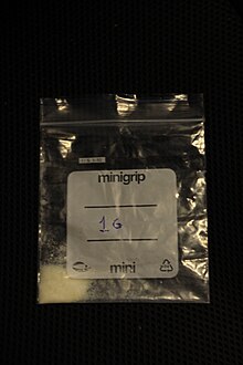 One gram of amphetamines (the unit often used for street retail) Amphetamine.jpg