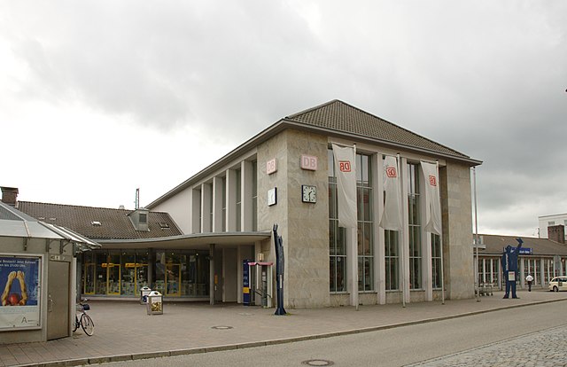 Station forecourt and reception building