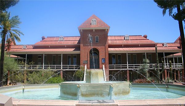 Image: Arizona Uni fountain