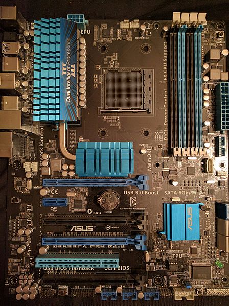 File:Asus M5-A99 FX PRO 2,0 motherboard.jpg