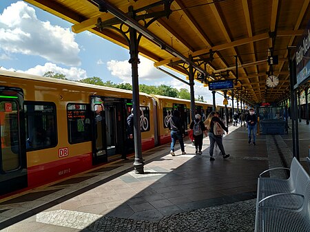 Bahnhof Berlin Neukölln S45