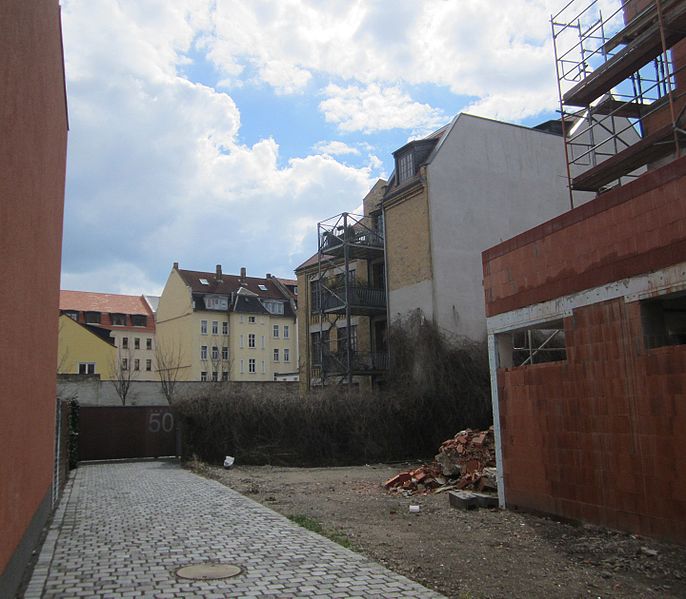 File:Baustelle und Höfe am Rabet April 2015.JPG