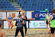 Deutsch: Beachhandball Europameisterschaften 2019 (Beach handball Euro); Tag 5: 6. Juli 2019 – Frauen, Platzierungsspiel für die Ränge 9–12, Deutschland-Polen 2:1 (22:23, 19:16, 7:6) English: Beach handball Euro; Day 5: 6 July 2019 – Placement Match/Cross Match for rank 9–12 Women – Germany-Poland 2:1 (22:23, 19:16, 7:6)