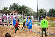 Deutsch: Beachhandball bei den Olympischen Jugendspielen 2018; Tag 6, 12. Oktober 2018; Jungen, Platzierungssspiel Ränge 7-8 – Venezuela-Italien 2:0 English: Beach handball at the 2018 Summer Youth Olympics at 12 October 2018 – Boy's Placement Match 7-8 – Venezuela-Italy 2:0