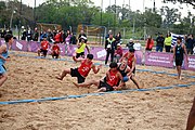 Deutsch: Beachhandball bei den Olympischen Jugendspielen 2018; Tag 6, 12. Oktober 2018; Jungen, Platzierungssspiel Ränge 9-10 – Chinese Taipei (Taiwan)-Uruguay 2:1 English: Beach handball at the 2018 Summer Youth Olympics at 12 October 2018 – Boy's Placement Match 9-10 – Chinese Taipei (Taiwan)-Uruguay 2:1