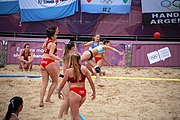 Deutsch: Beachhandball bei den Olympischen Jugendspielen 2018; Tag 5, 10. November 2018; Mädchen, Hauptrunde - Kroatien-Argentinien 1:2 English: Beach handball at the 2018 Summer Youth Olympics at 11 October 2018 – Girls Main Round – Croatia-Argentina 1:2