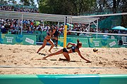 Deutsch: Beachvolleyball bei den Olympischen Jugendspielen 2018; Tag 8, 14. Oktober 2018; Mädchen, Achtelfinale – USA-Peru 2:0 (21–19/21–12) English: Beach volleyball at the 2018 Summer Youth Olympics at 14 October 2018 – Girls Round of 16 – USA-Peru 2:0 (21–19/21–12)