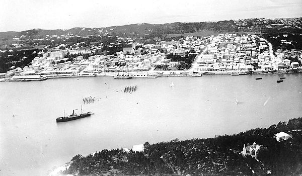 Hamilton Harbour in the mid-1920s