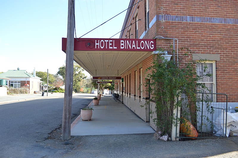 File:Binalong Hotel 006.JPG