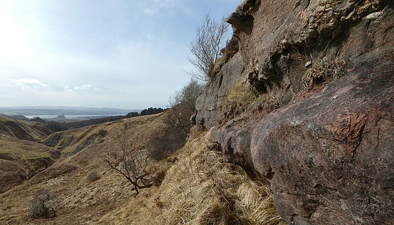 File:Black Craig - geograph.org.uk - 4893690.jpg