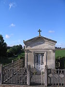 Le cimetière.