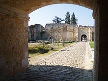 Foto che mostra una vista parziale del castello.