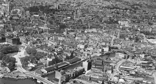 Bristol in 1946 showing bomb damage around St Mary le Port Church